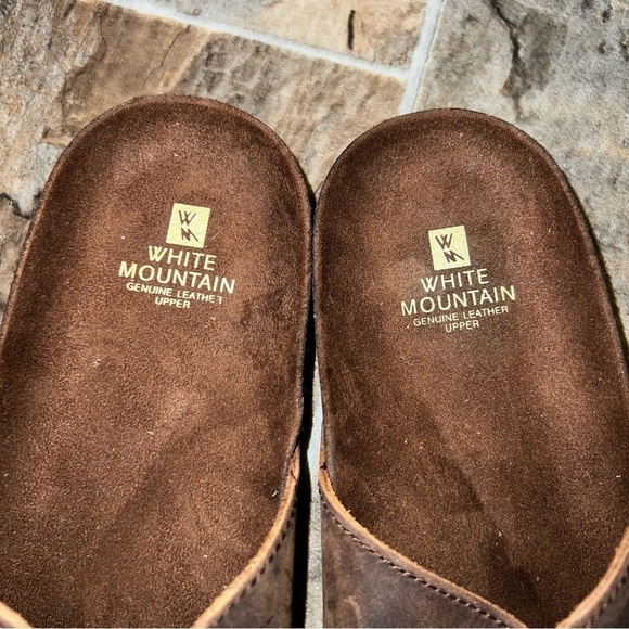 NEW White Mountain Helga Brown Double Strap Leather Slide Sandals - Picture 3 of 12